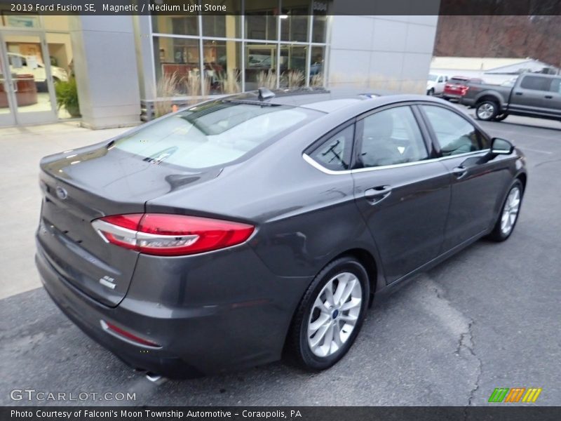 Magnetic / Medium Light Stone 2019 Ford Fusion SE
