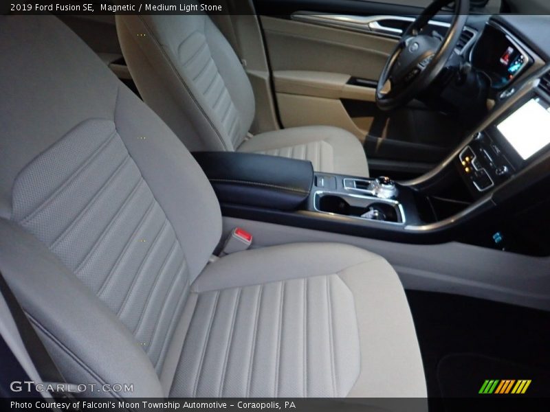 Magnetic / Medium Light Stone 2019 Ford Fusion SE