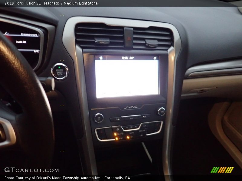 Magnetic / Medium Light Stone 2019 Ford Fusion SE
