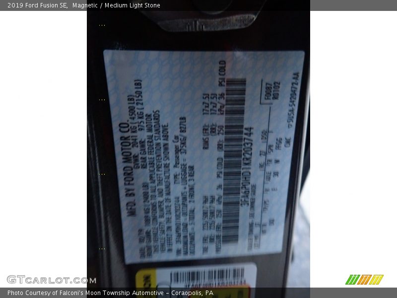 Magnetic / Medium Light Stone 2019 Ford Fusion SE