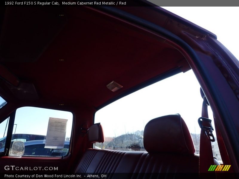 Medium Cabernet Red Metallic / Red 1992 Ford F150 S Regular Cab