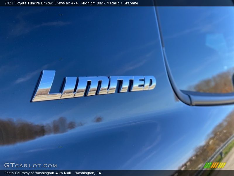 Midnight Black Metallic / Graphite 2021 Toyota Tundra Limited CrewMax 4x4