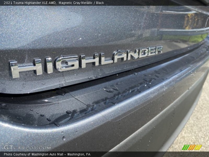 Magnetic Gray Metallic / Black 2021 Toyota Highlander XLE AWD