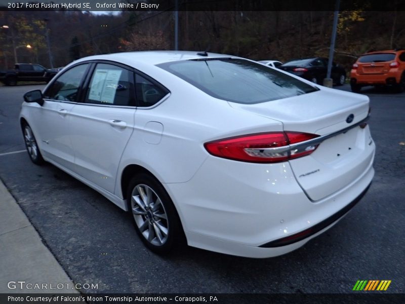 Oxford White / Ebony 2017 Ford Fusion Hybrid SE
