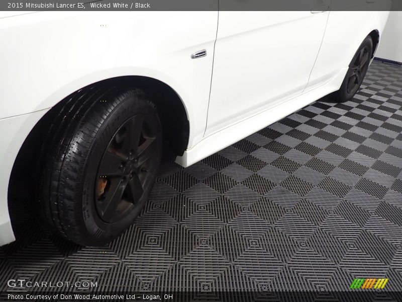 Wicked White / Black 2015 Mitsubishi Lancer ES