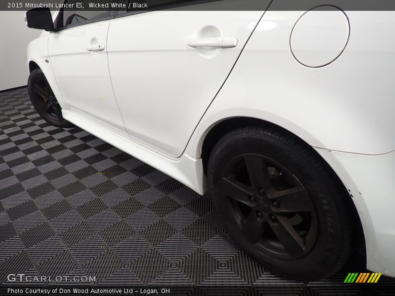 Wicked White / Black 2015 Mitsubishi Lancer ES
