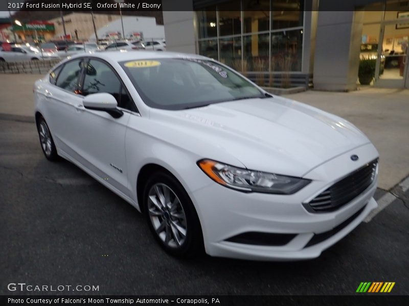 Oxford White / Ebony 2017 Ford Fusion Hybrid SE