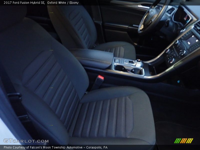 Oxford White / Ebony 2017 Ford Fusion Hybrid SE