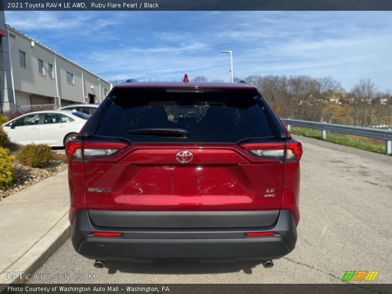 Ruby Flare Pearl / Black 2021 Toyota RAV4 LE AWD