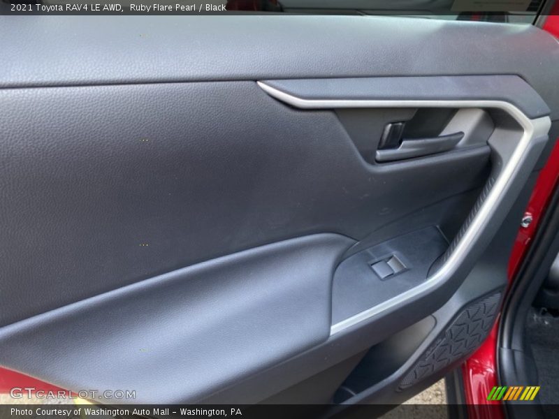 Ruby Flare Pearl / Black 2021 Toyota RAV4 LE AWD