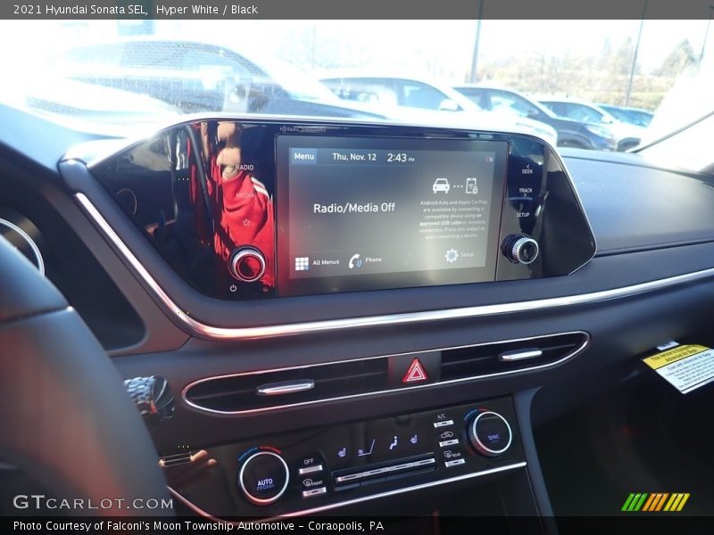 Hyper White / Black 2021 Hyundai Sonata SEL
