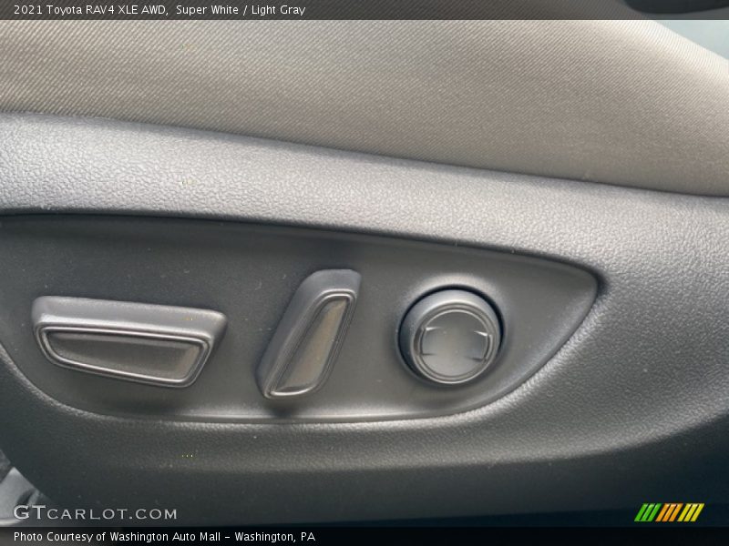 Super White / Light Gray 2021 Toyota RAV4 XLE AWD