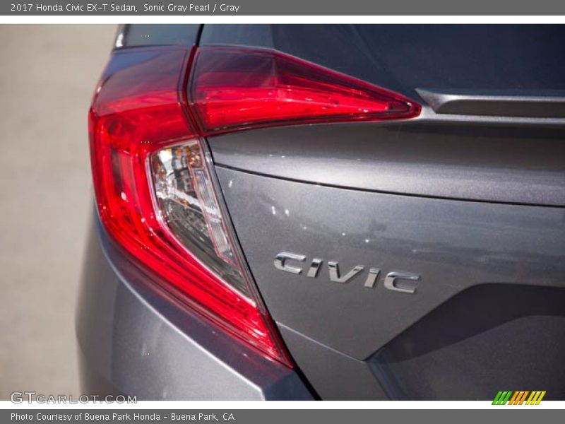 Sonic Gray Pearl / Gray 2017 Honda Civic EX-T Sedan