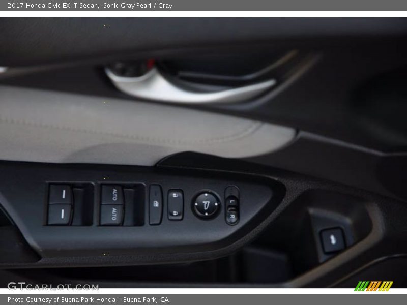 Sonic Gray Pearl / Gray 2017 Honda Civic EX-T Sedan