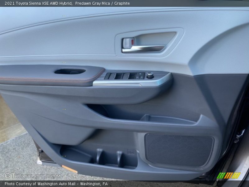 Door Panel of 2021 Sienna XSE AWD Hybrid