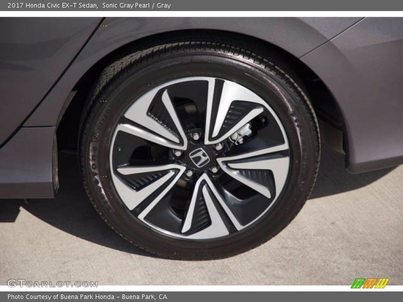 Sonic Gray Pearl / Gray 2017 Honda Civic EX-T Sedan
