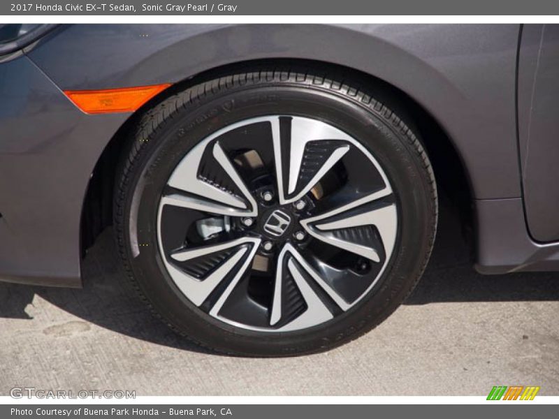Sonic Gray Pearl / Gray 2017 Honda Civic EX-T Sedan
