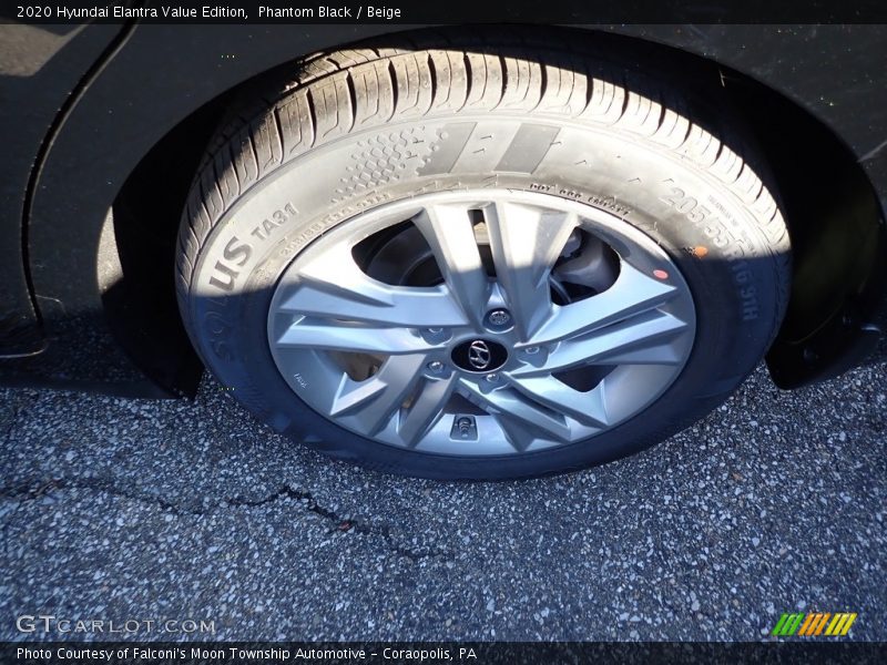 Phantom Black / Beige 2020 Hyundai Elantra Value Edition