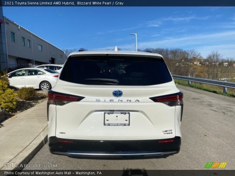 Blizzard White Pearl / Gray 2021 Toyota Sienna Limited AWD Hybrid