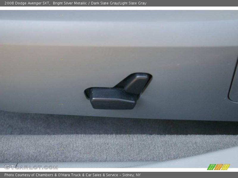 Bright Silver Metallic / Dark Slate Gray/Light Slate Gray 2008 Dodge Avenger SXT