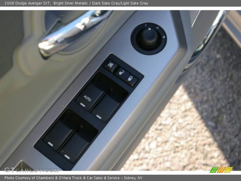 Bright Silver Metallic / Dark Slate Gray/Light Slate Gray 2008 Dodge Avenger SXT
