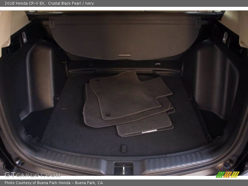 Crystal Black Pearl / Ivory 2018 Honda CR-V EX