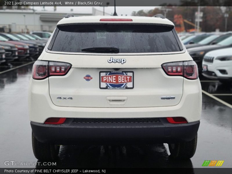 White / Black/Ski Gray 2021 Jeep Compass Latitude 4x4