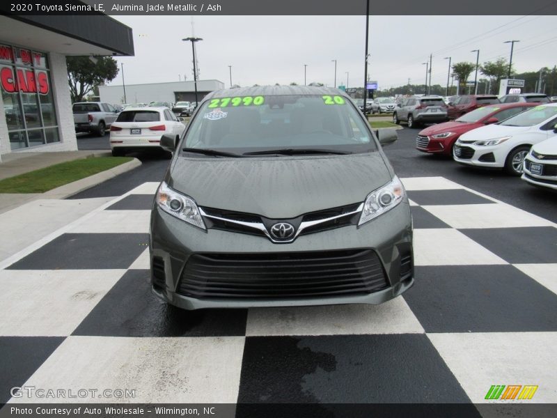 Alumina Jade Metallic / Ash 2020 Toyota Sienna LE