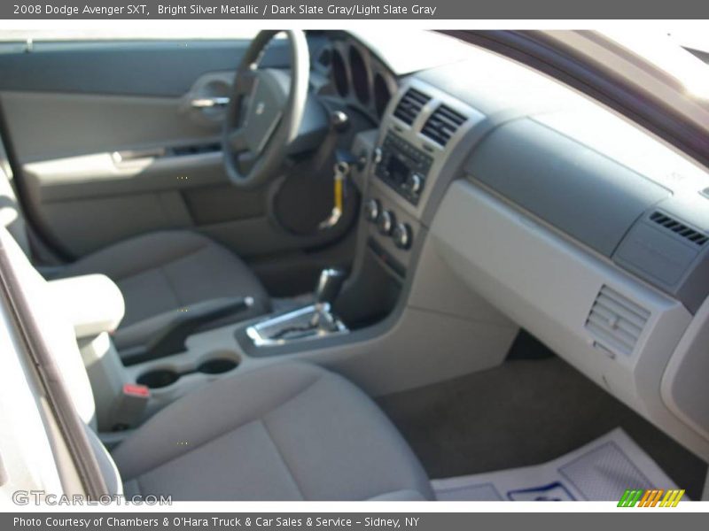 Bright Silver Metallic / Dark Slate Gray/Light Slate Gray 2008 Dodge Avenger SXT