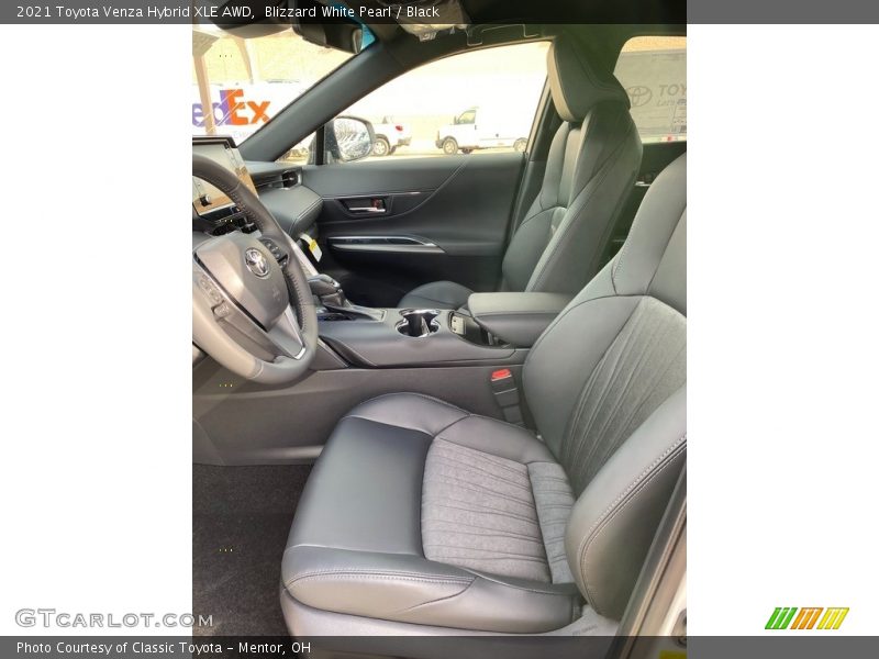 Blizzard White Pearl / Black 2021 Toyota Venza Hybrid XLE AWD