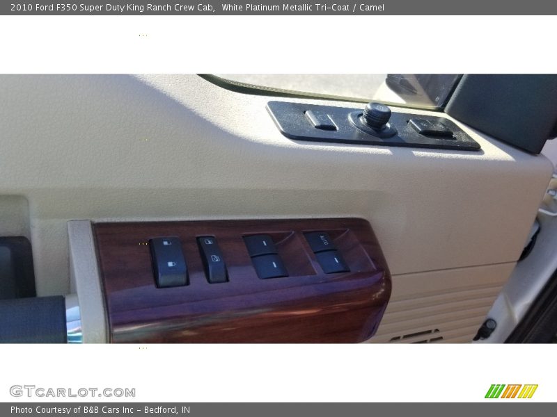 White Platinum Metallic Tri-Coat / Camel 2010 Ford F350 Super Duty King Ranch Crew Cab