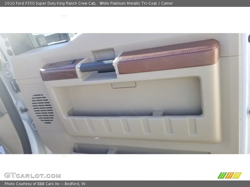 White Platinum Metallic Tri-Coat / Camel 2010 Ford F350 Super Duty King Ranch Crew Cab