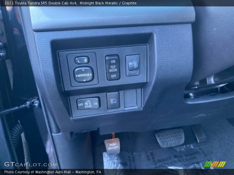 Midnight Black Metallic / Graphite 2021 Toyota Tundra SR5 Double Cab 4x4