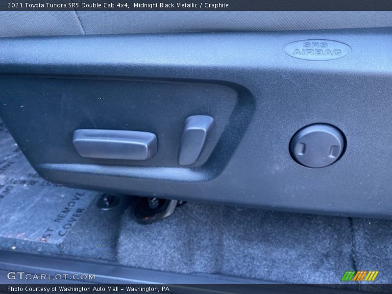 Midnight Black Metallic / Graphite 2021 Toyota Tundra SR5 Double Cab 4x4