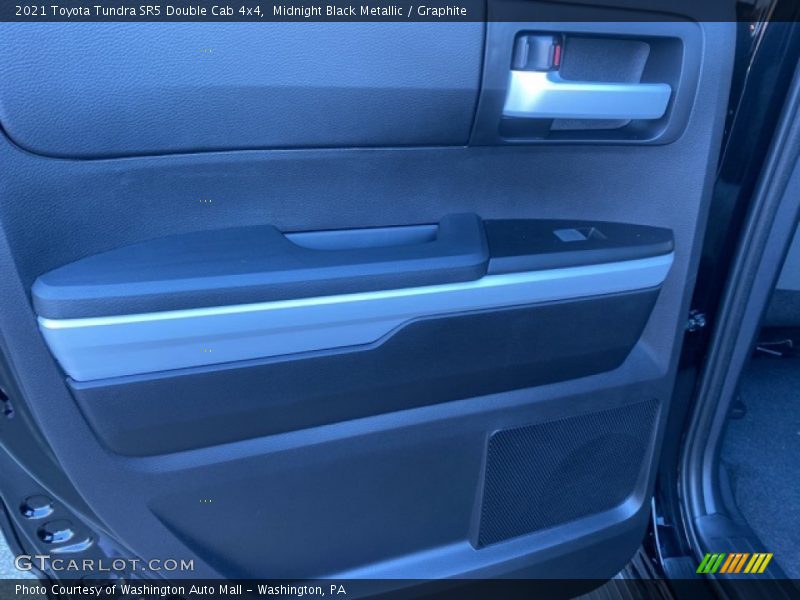 Midnight Black Metallic / Graphite 2021 Toyota Tundra SR5 Double Cab 4x4