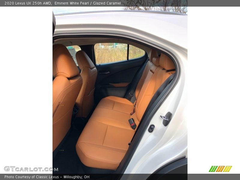 Eminent White Pearl / Glazed Caramel 2020 Lexus UX 250h AWD