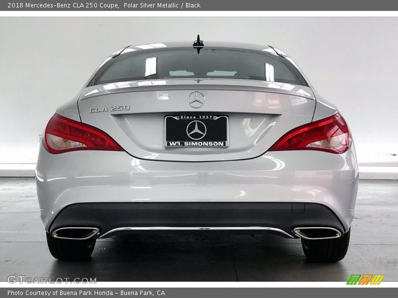 Polar Silver Metallic / Black 2018 Mercedes-Benz CLA 250 Coupe