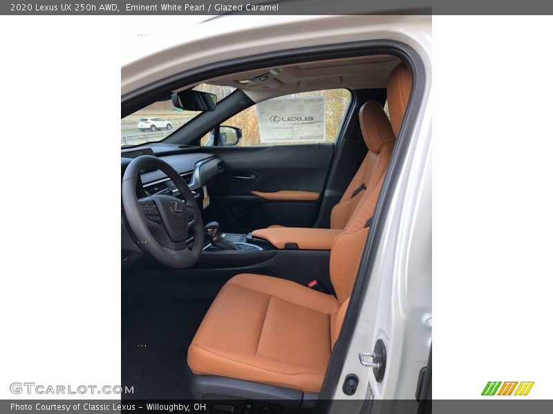 Eminent White Pearl / Glazed Caramel 2020 Lexus UX 250h AWD