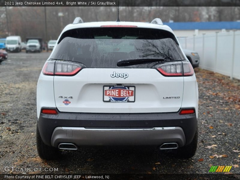 Bright White / Ski Gray/Black 2021 Jeep Cherokee Limited 4x4