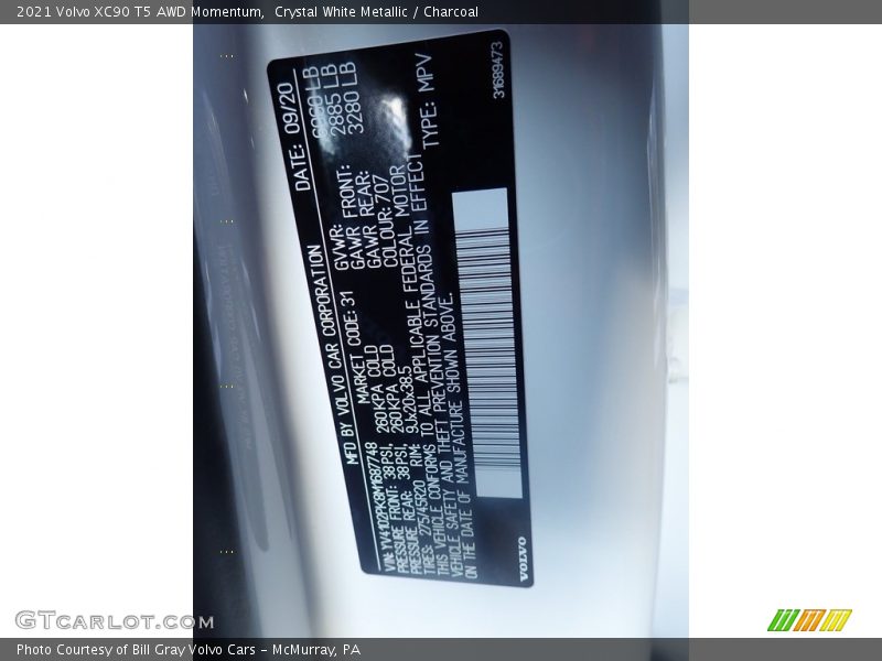 Crystal White Metallic / Charcoal 2021 Volvo XC90 T5 AWD Momentum