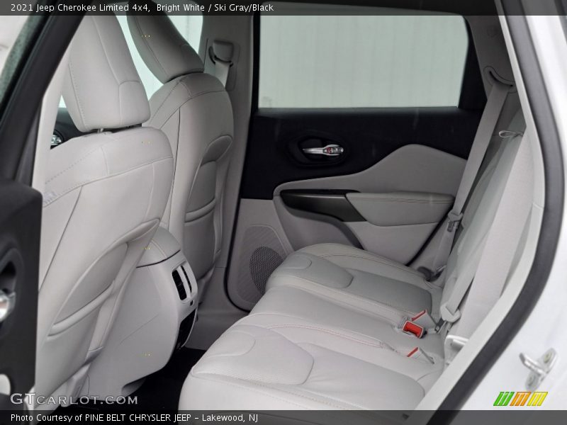 Bright White / Ski Gray/Black 2021 Jeep Cherokee Limited 4x4