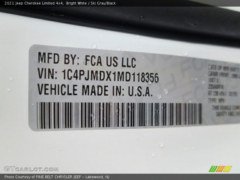 Bright White / Ski Gray/Black 2021 Jeep Cherokee Limited 4x4