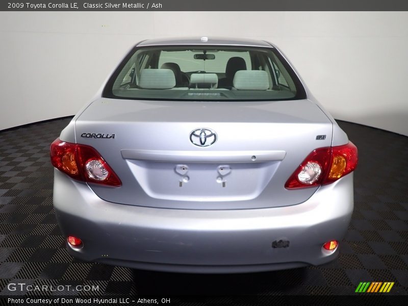 Classic Silver Metallic / Ash 2009 Toyota Corolla LE