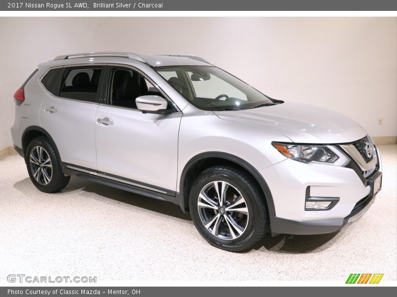 Brilliant Silver / Charcoal 2017 Nissan Rogue SL AWD