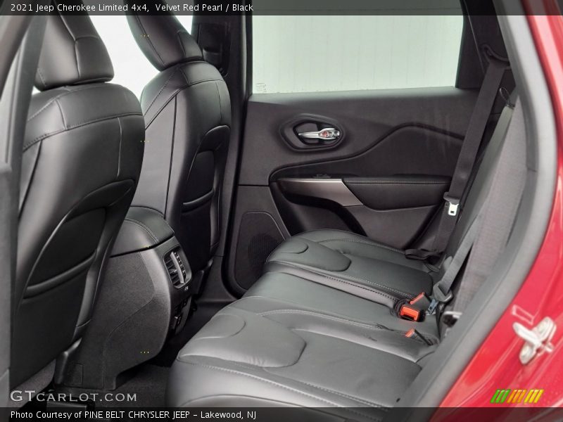 Velvet Red Pearl / Black 2021 Jeep Cherokee Limited 4x4