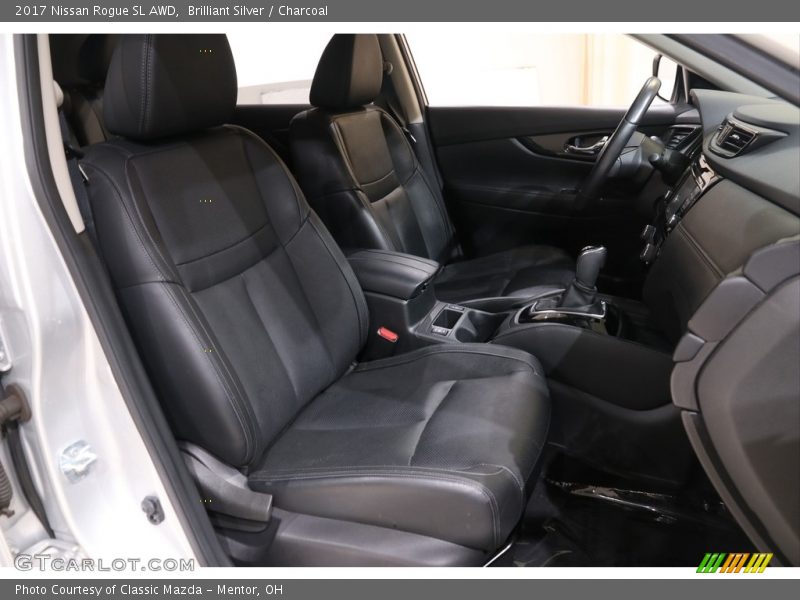 Brilliant Silver / Charcoal 2017 Nissan Rogue SL AWD