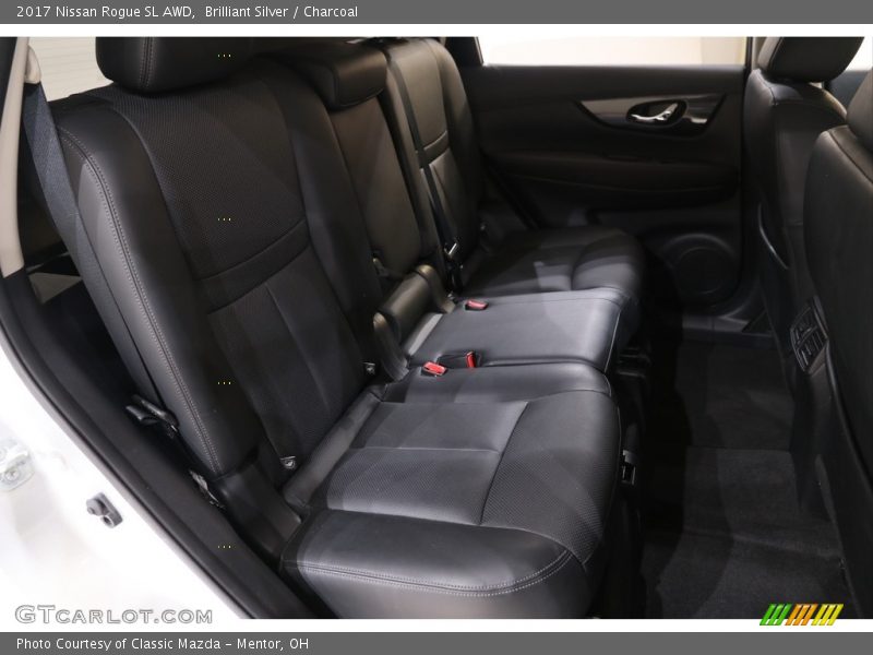 Brilliant Silver / Charcoal 2017 Nissan Rogue SL AWD