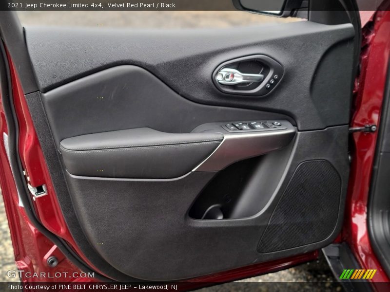 Velvet Red Pearl / Black 2021 Jeep Cherokee Limited 4x4
