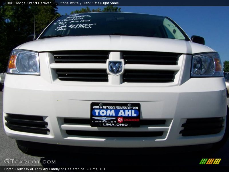 Stone White / Dark Slate/Light Shale 2008 Dodge Grand Caravan SE