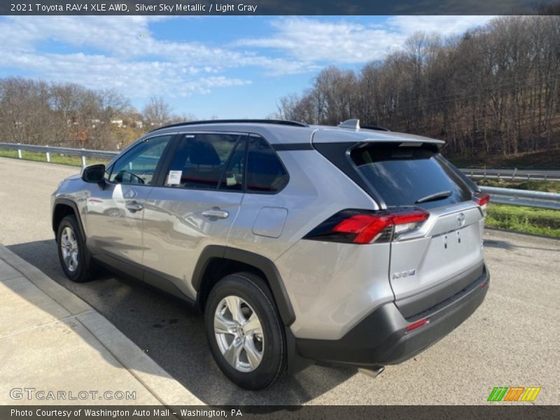 Silver Sky Metallic / Light Gray 2021 Toyota RAV4 XLE AWD